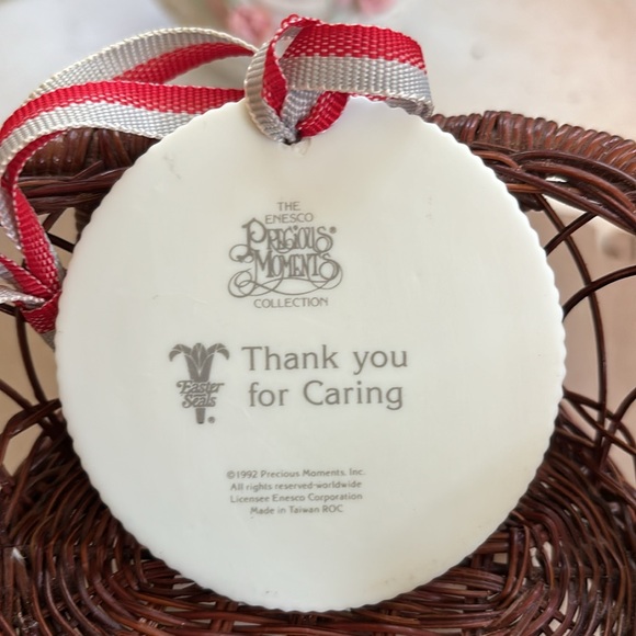 THE ENESCO 1993 PRECIOUS MOMENTS CHRISTMAS ORNAMENT - Picture 13 of 13